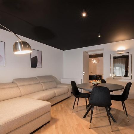 Brera Luxury Apartment Near Duomo With Wifi ميلان المظهر الخارجي الصورة